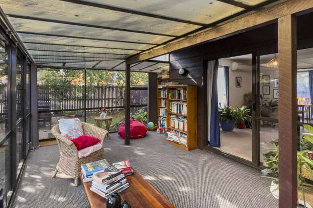 76 Solomon Avenue Redwood_4