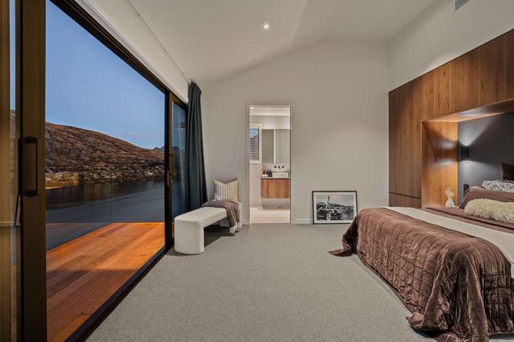 24A Angelo Drive Queenstown_9