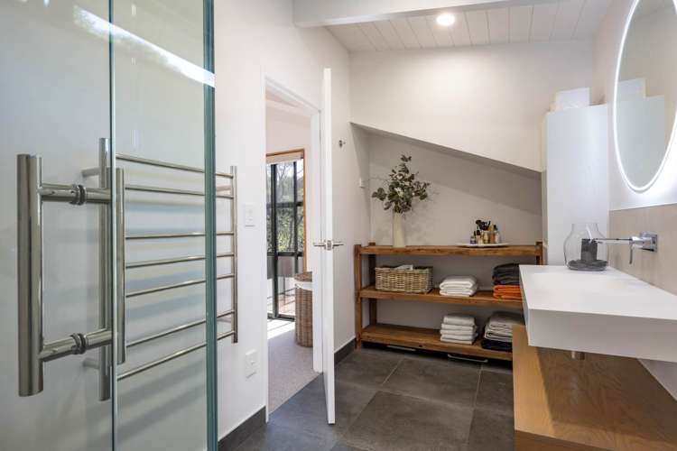 366g Huia Road Titirangi_25