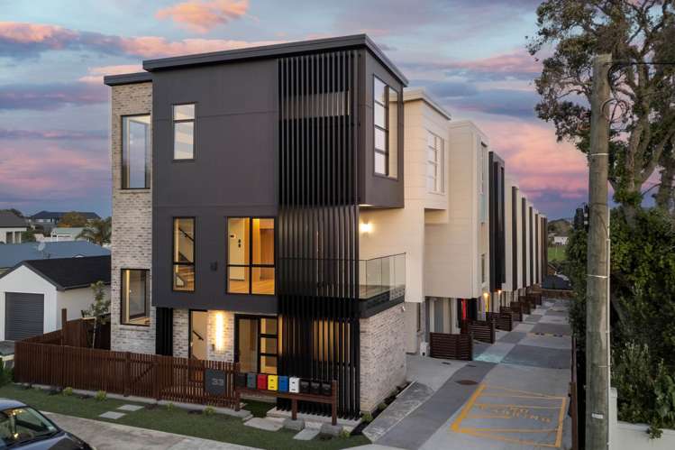 33 Williamson Avenue Belmont_1