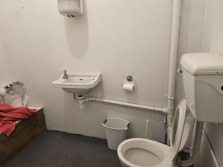 79 Guinness Street Greymouth_5