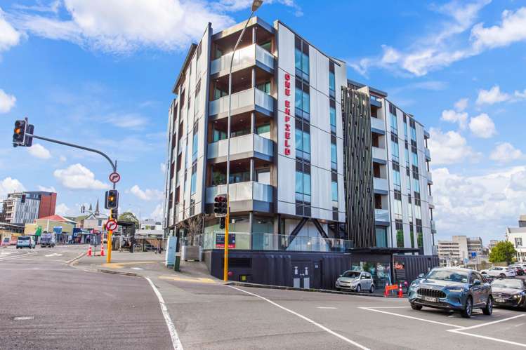 302/1 Enfield Street Mount Eden_3