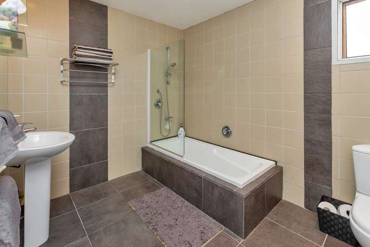 8 Montgomery Avenue Onerahi_8