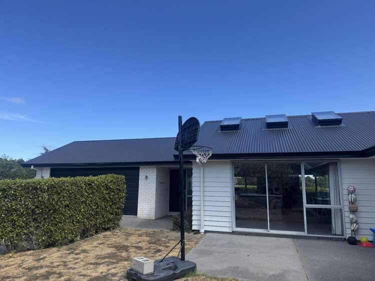 11 Pinaster Place Parklands_0