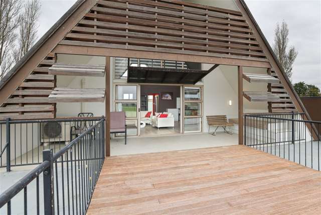 Loft/347 Grahams Road, Tinwald Ashburton_1