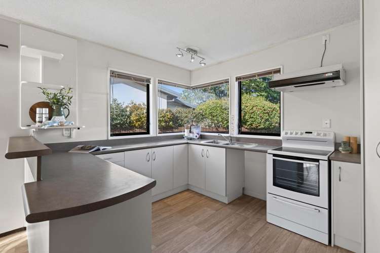 15 Forrester Drive Welcome Bay_4