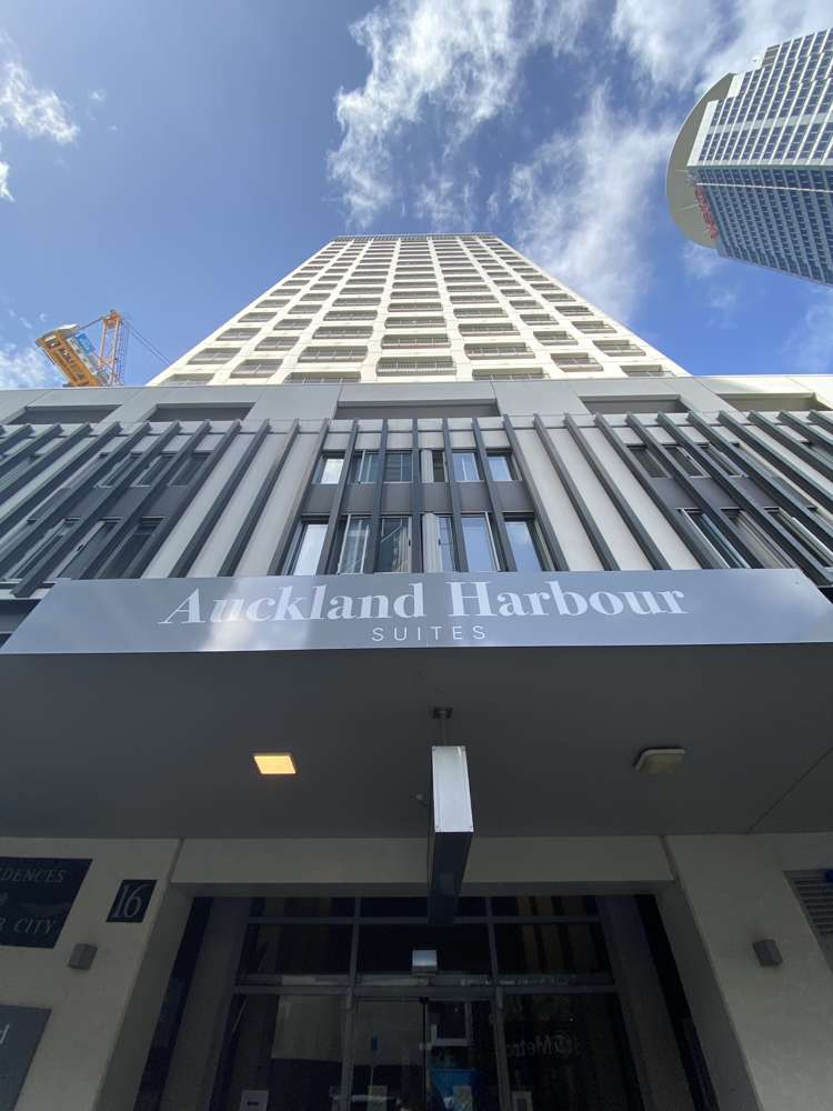 2A/16 Gore St Auckland Central_1