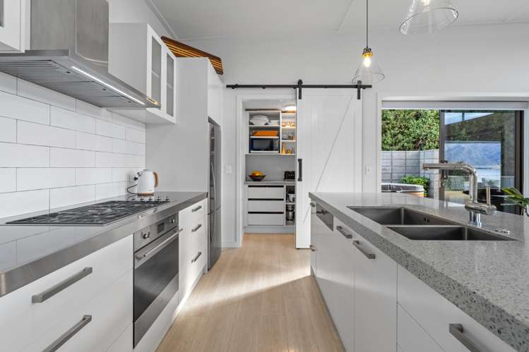 12 Flora Dora Parade_5