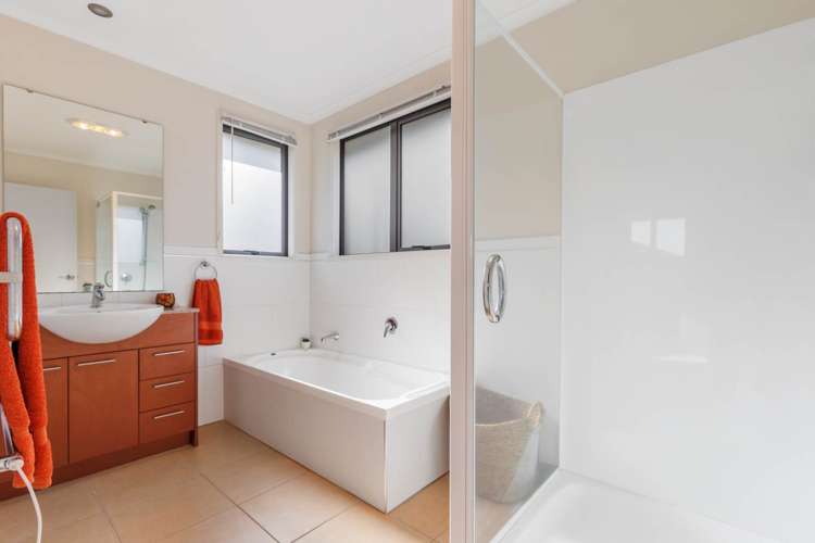 30 Greenbough Lane Greenhithe_7