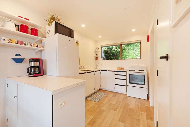 38 Voltaire Street Karori_8