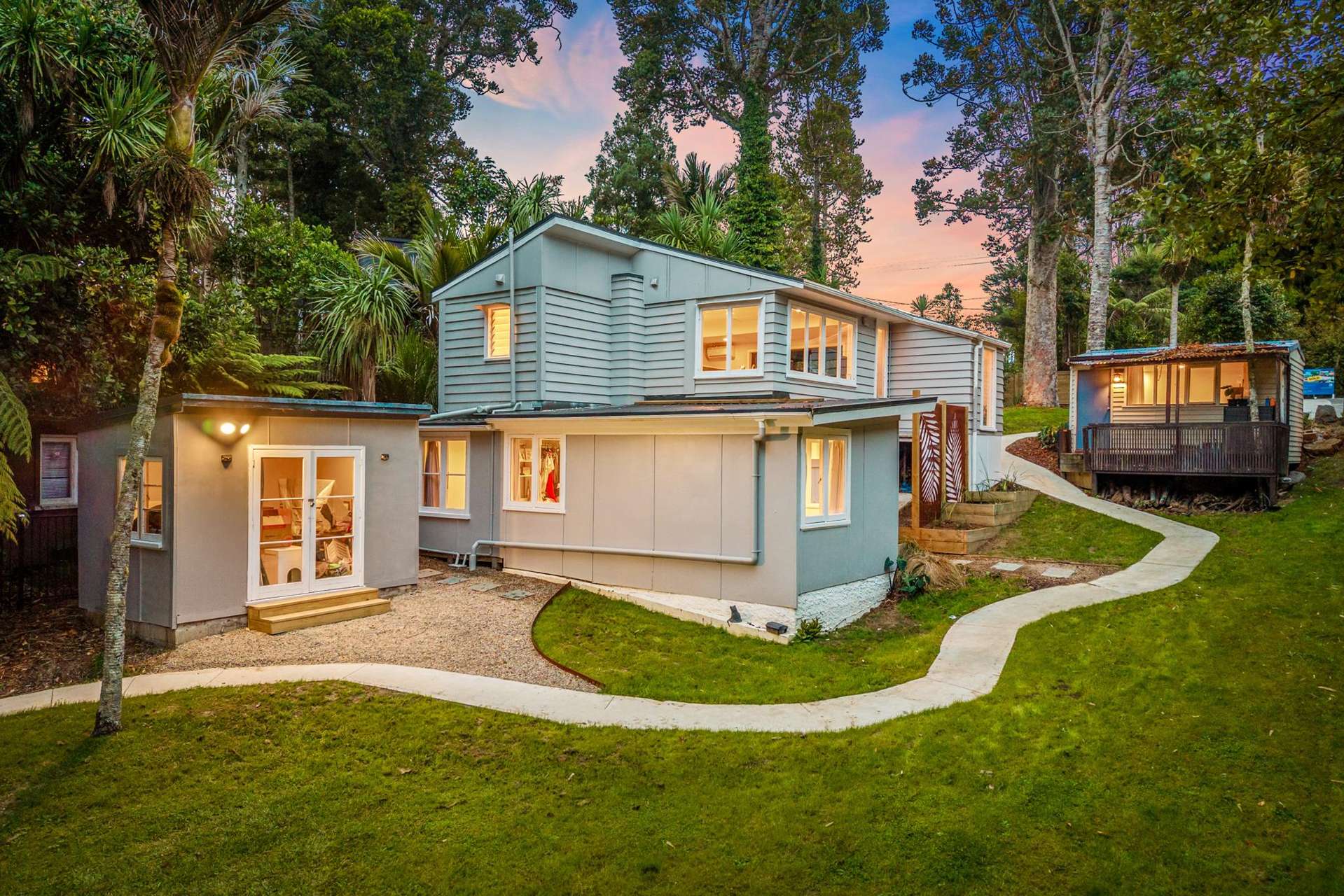 22 Hollywood Avenue Titirangi_0