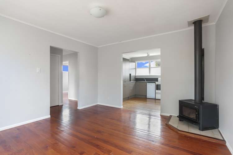 52 Awaroa Road Sunnyvale Waitakere City Houses for Sale One Roof