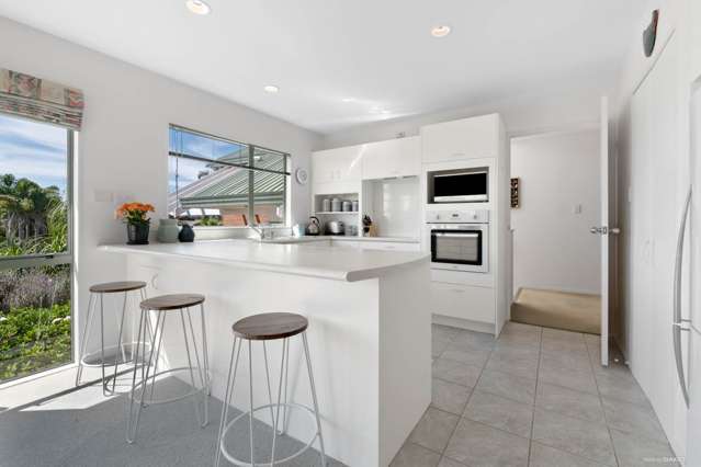 5 Dacre Grove Auckland - Rodney_4