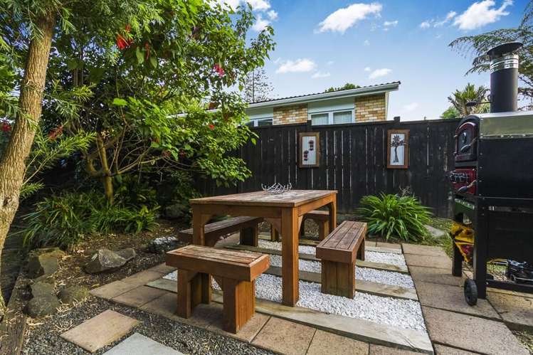 9 South Lynn Road Titirangi_16