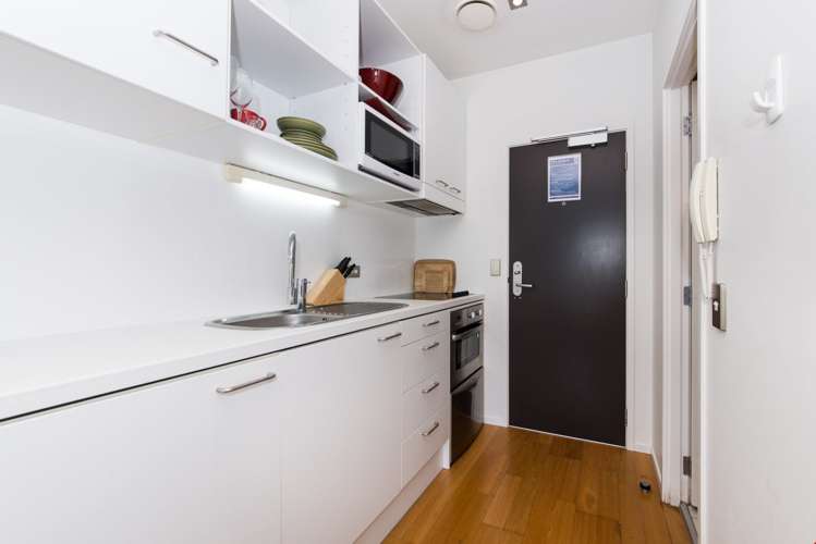 5j/16 Gore Street Auckland Central_10