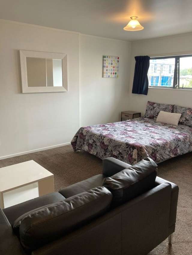 12/26 Hogan Street 1076_4