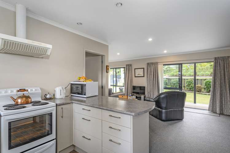 5 Ocean Beach Road Tairua_11