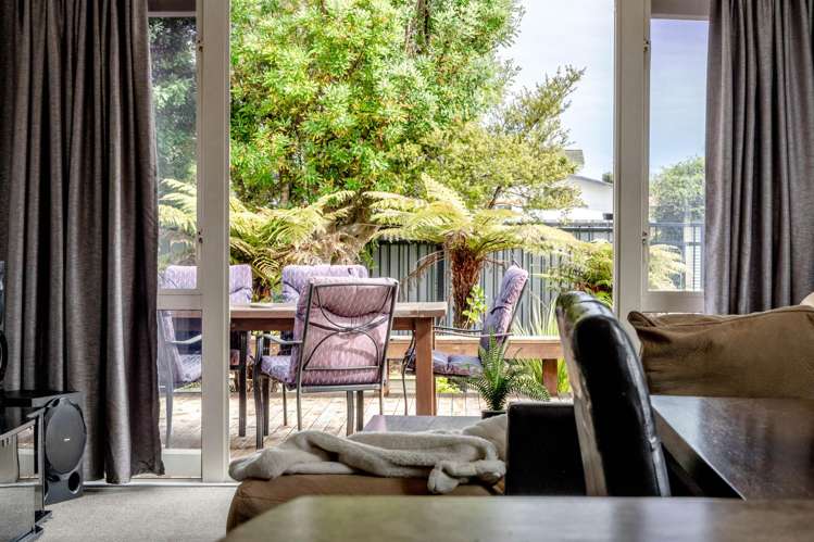 14 Jollie Street Hokitika_8