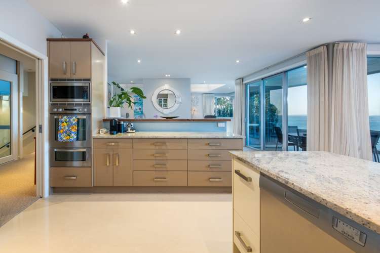 52 Seacliffe Avenue Belmont_12