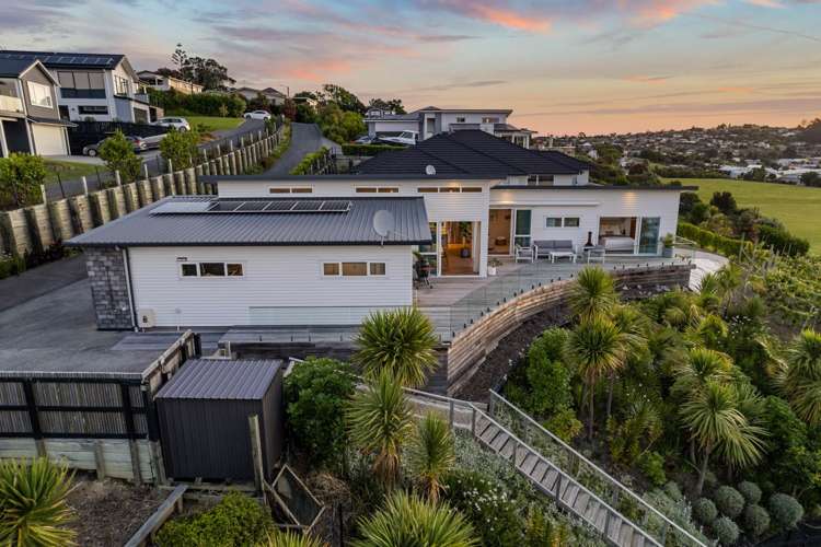 22 Waititiro Rise Stanmore Bay_22