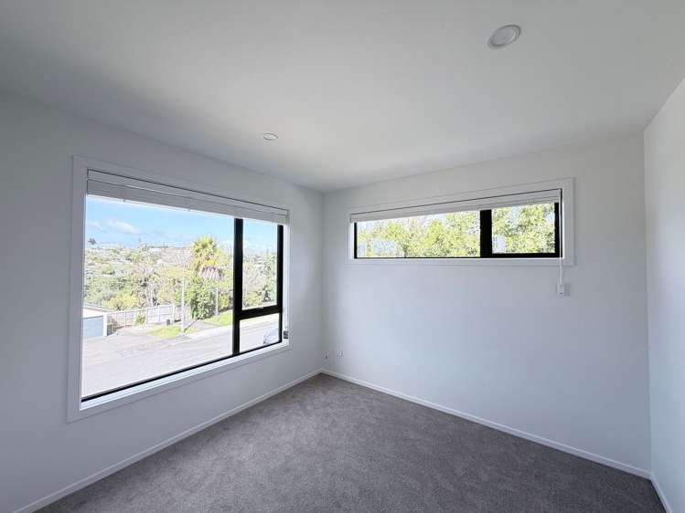 49 Centorian Drive Windsor Park_6