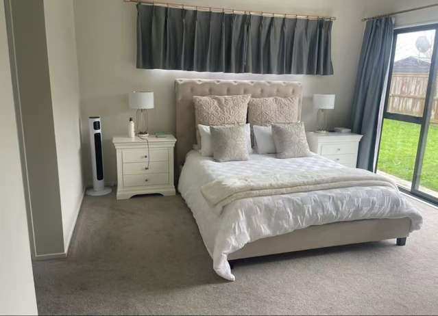 7 Benjamin Place Clevedon_1