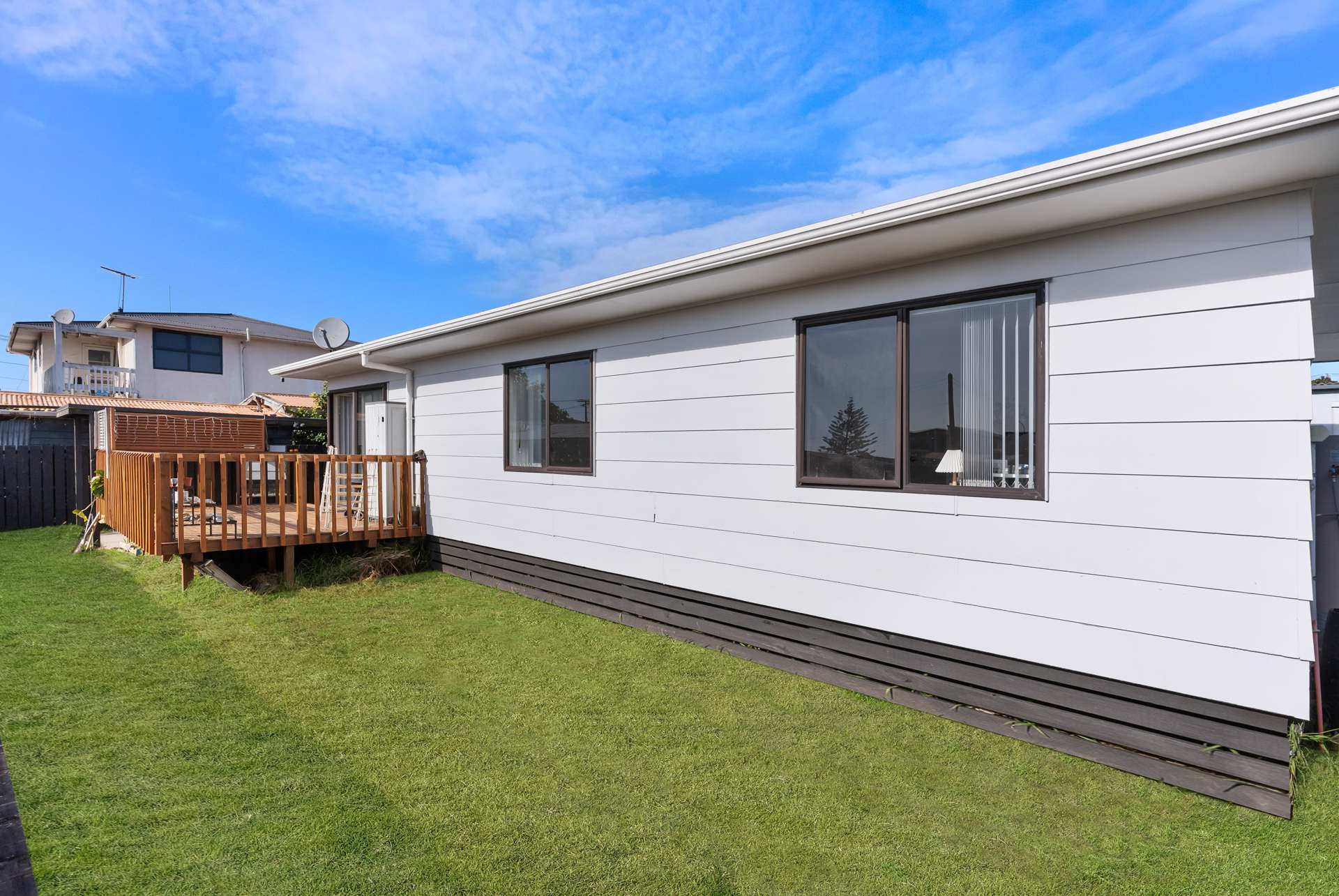 2/4 Daniel Avenue Mangere East_0