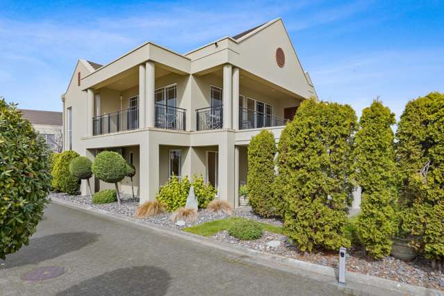 Timeless Design in Prime Coastal Ahuriri Location