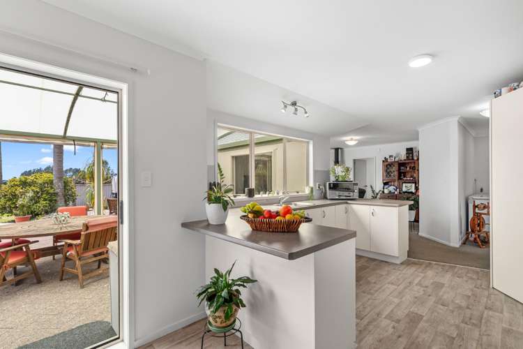 41 Walter Henry Drive Omanawa_14