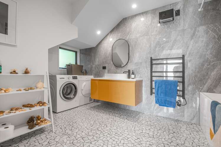 49 Coromandel Road Sandy Bay_24