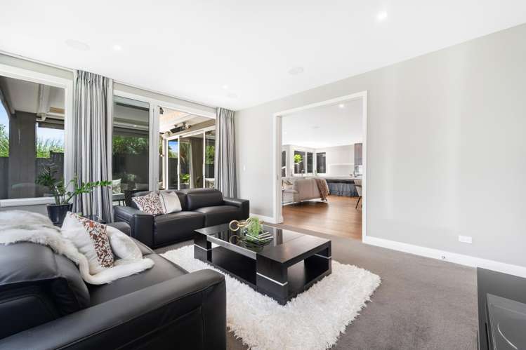 62 Armstrong Farm Drive East Tamaki Heights_5