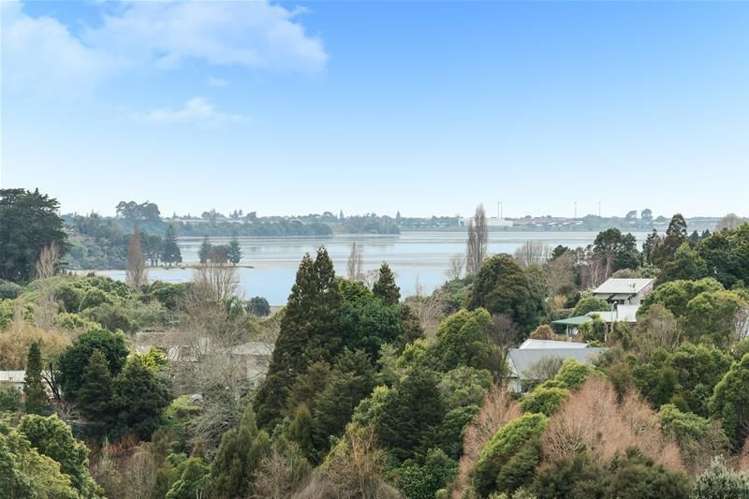 46 Waipuna Grove Welcome Bay_18