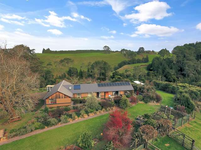 Sustainable Living Meets Natural Beauty