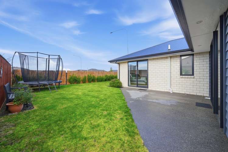 21 Quinn Crescent Woodend_21