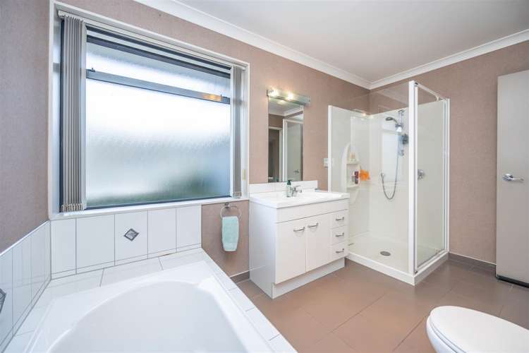 36 Wentworth Drive Rototuna North_23