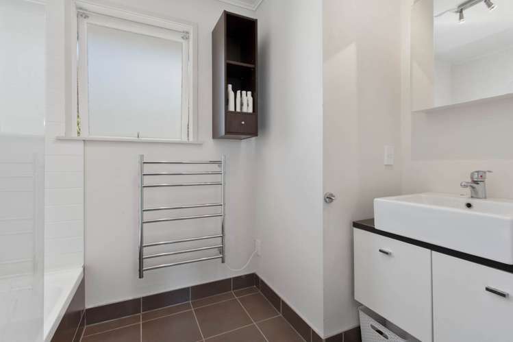 50 Lemnos Place Titirangi_22