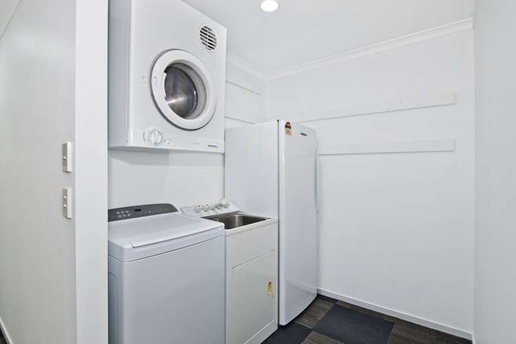 8 Monet Vale Rolleston_13