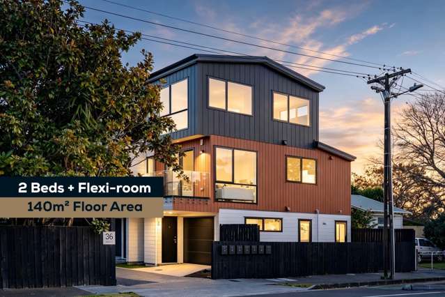 2 Beds + Flexi Room