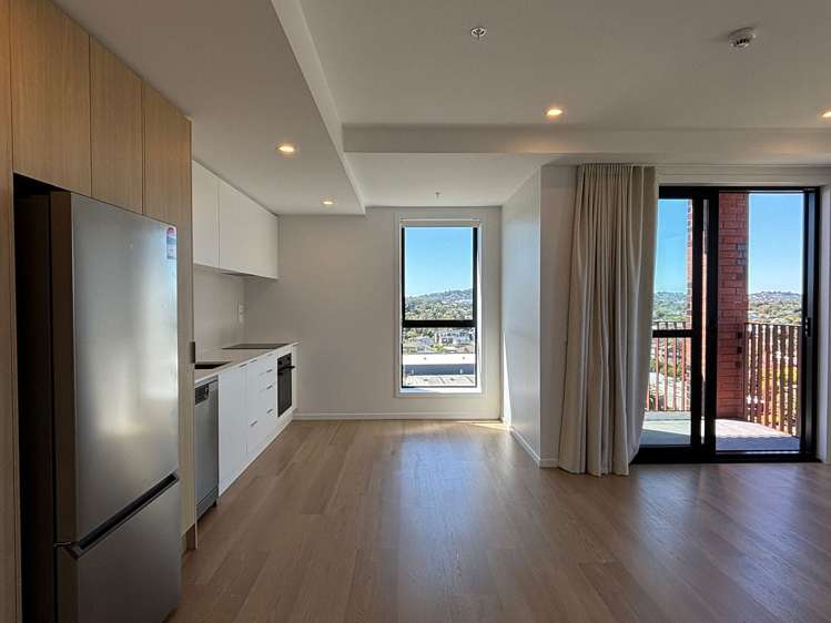 706/2B Te Ara Taurapa Point Chevalier_0