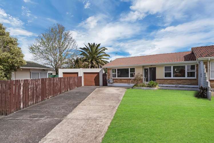 1/11 Carolyn Street Manukau_15