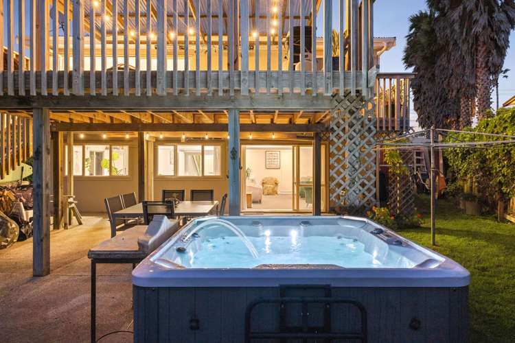 1410 Whangaparaoa Road Army Bay_16