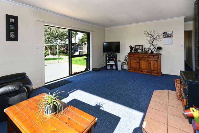 11 Devon Crescent Darfield_4