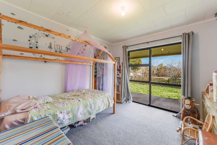 11 Thorn Road Dovedale_12