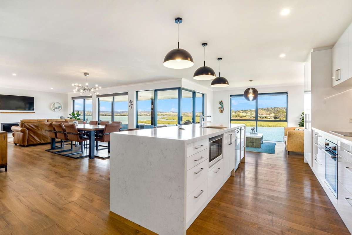 7 Taimoana Close_4