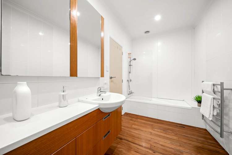 2/349 Glenfield Road Glenfield_20