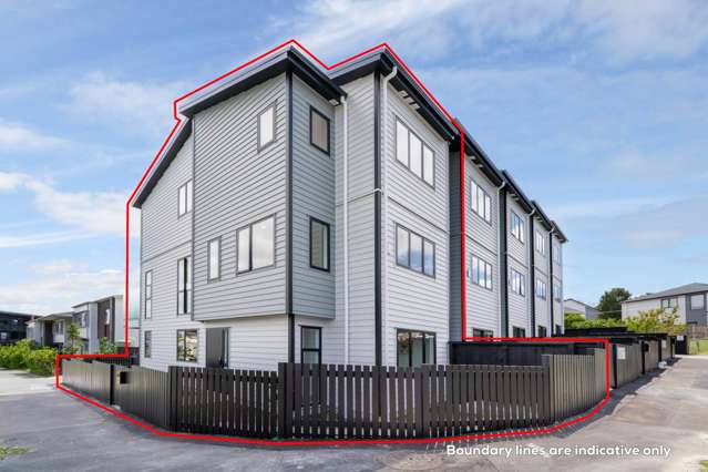 3 Ensuites plus Mountain Views