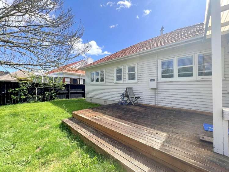 55 Jellicoe Drive Hamilton East_11