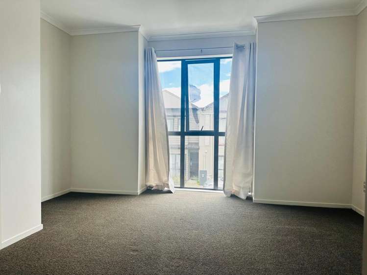 9/4 Wallson Crescent Wiri_7