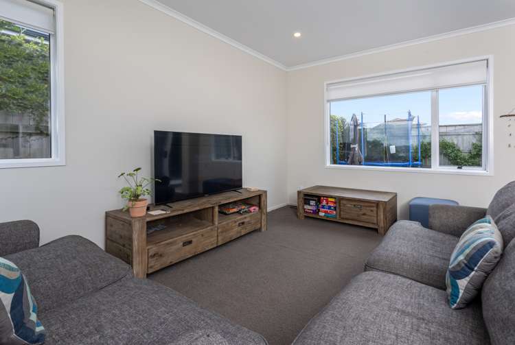 6 Barcliff Terrace Gulf Harbour_9