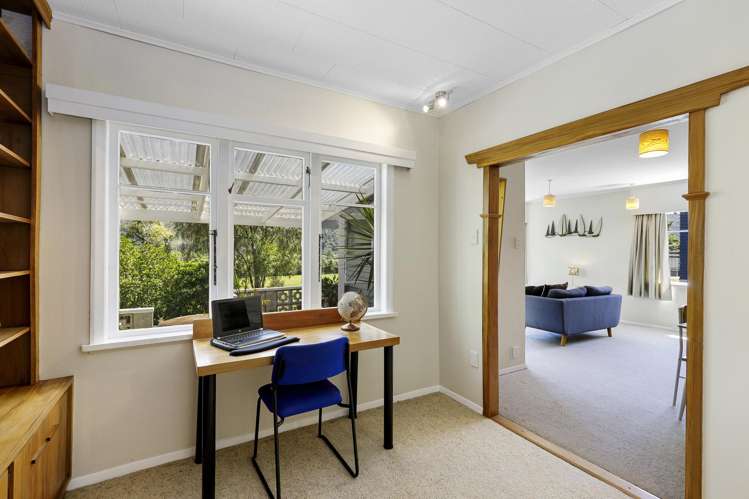 710 Main Road North Te Marua_11